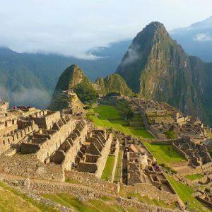 expats in peru