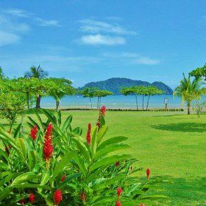 moving to costa rica