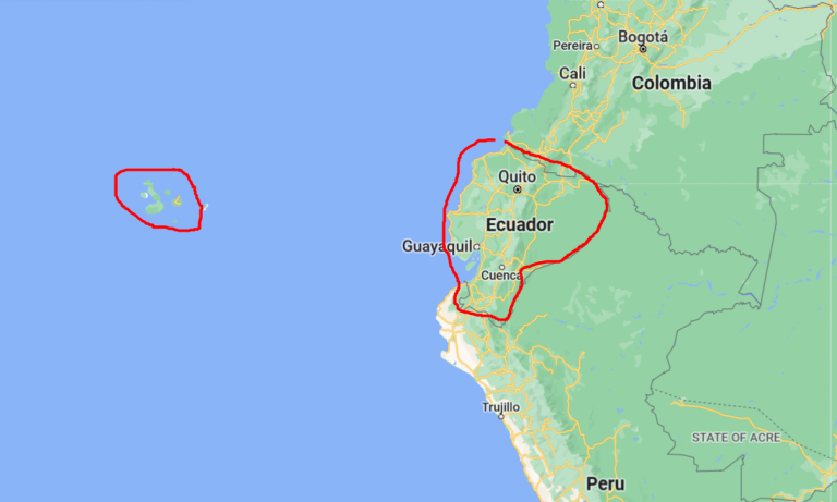 living in ecuador map
